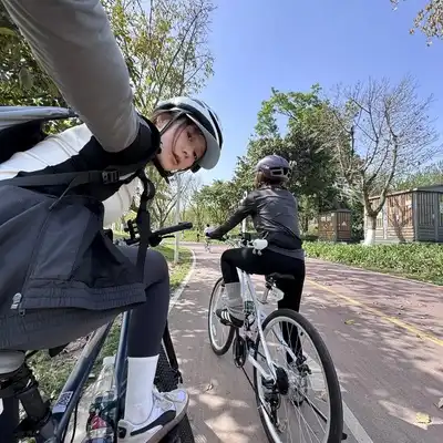 董明